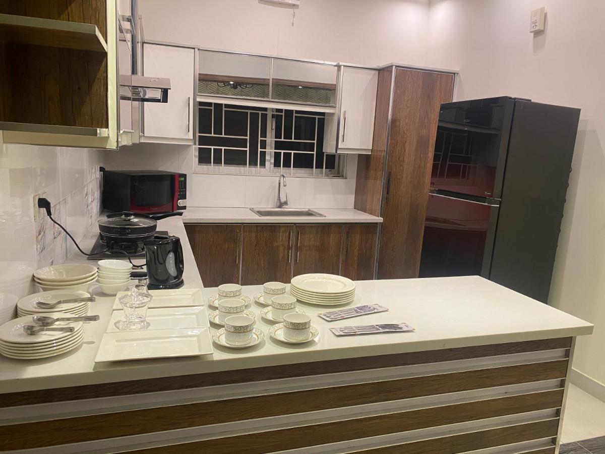 Luxury Guest House In Bahria Town Rawalpindi Exteriör bild